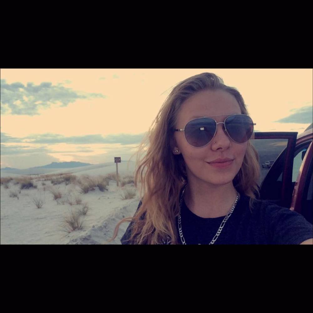 Meet your Posher, Kaytline